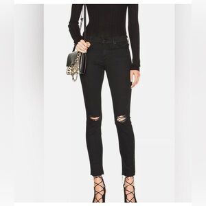 Mother LOOKER Ankle Fray Size 26 color: Guilty as Sin